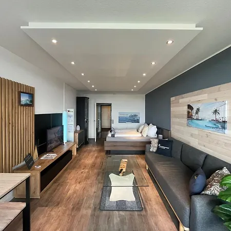 Themenpartment Penthouse Skylounge Apartment *